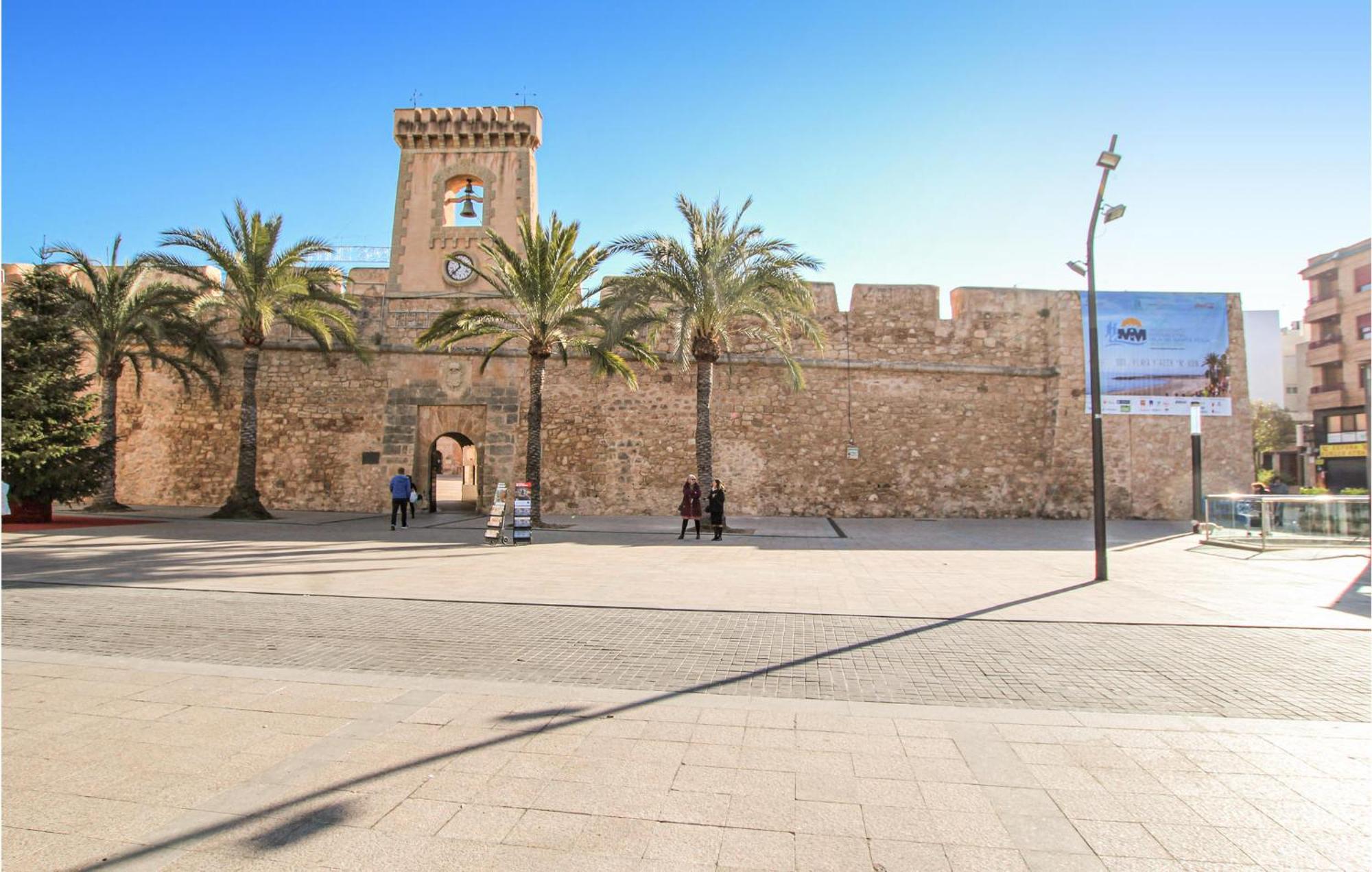 Beautiful Apartment In Santa Pola With Wifi Екстер'єр фото